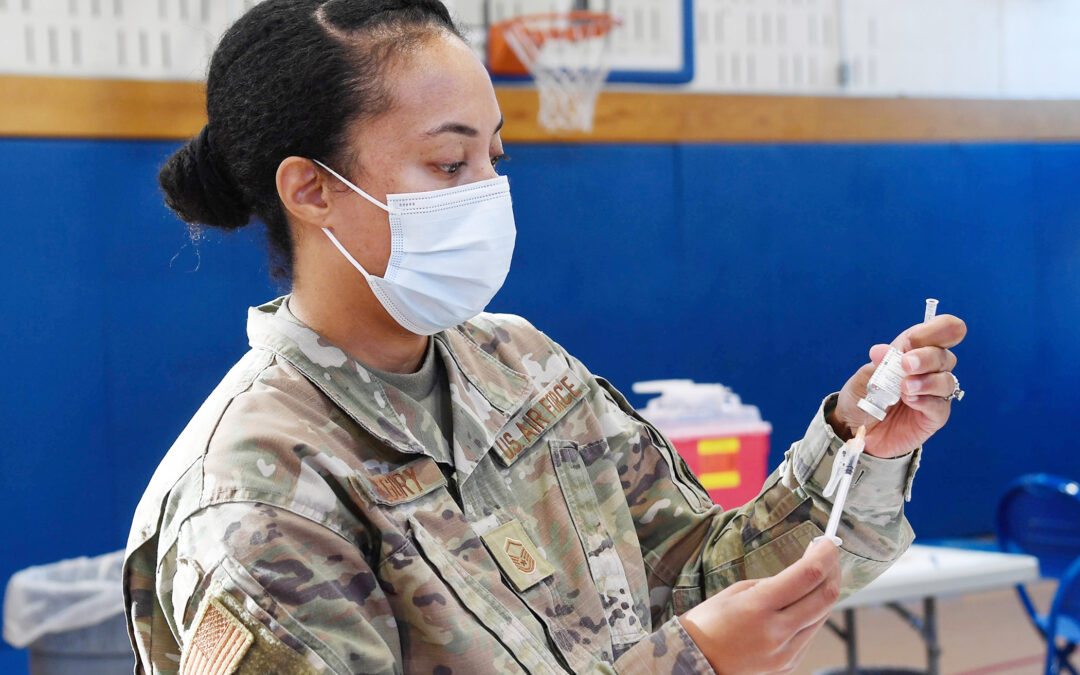 Pentagon Gives Commanders Readiness Flexibility as COVID Vaccine Mandate Ends