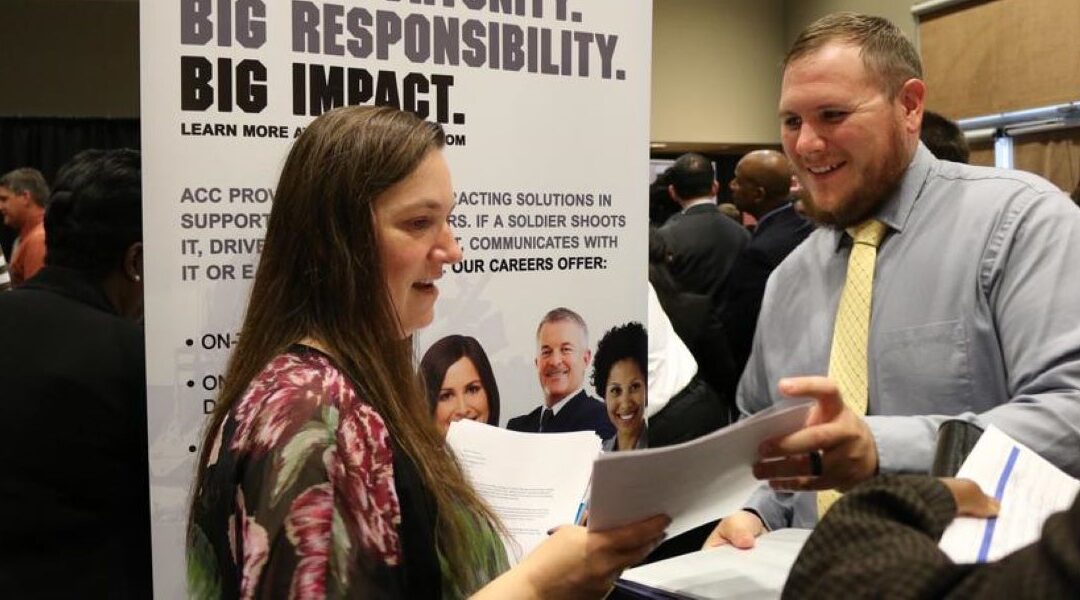 Army Testing New Hiring Model with Job Fair in Texas